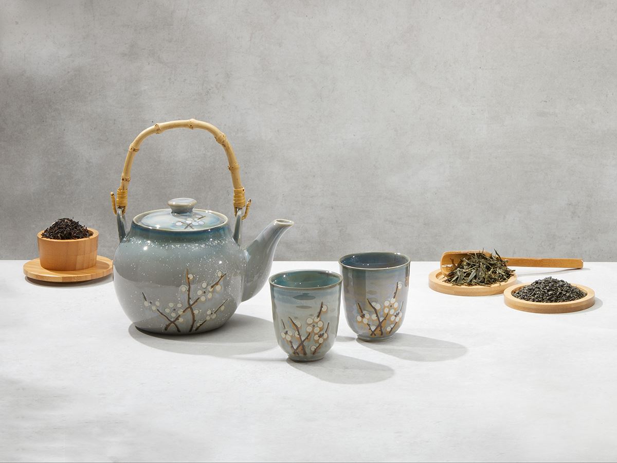 Tea Set "Pua"