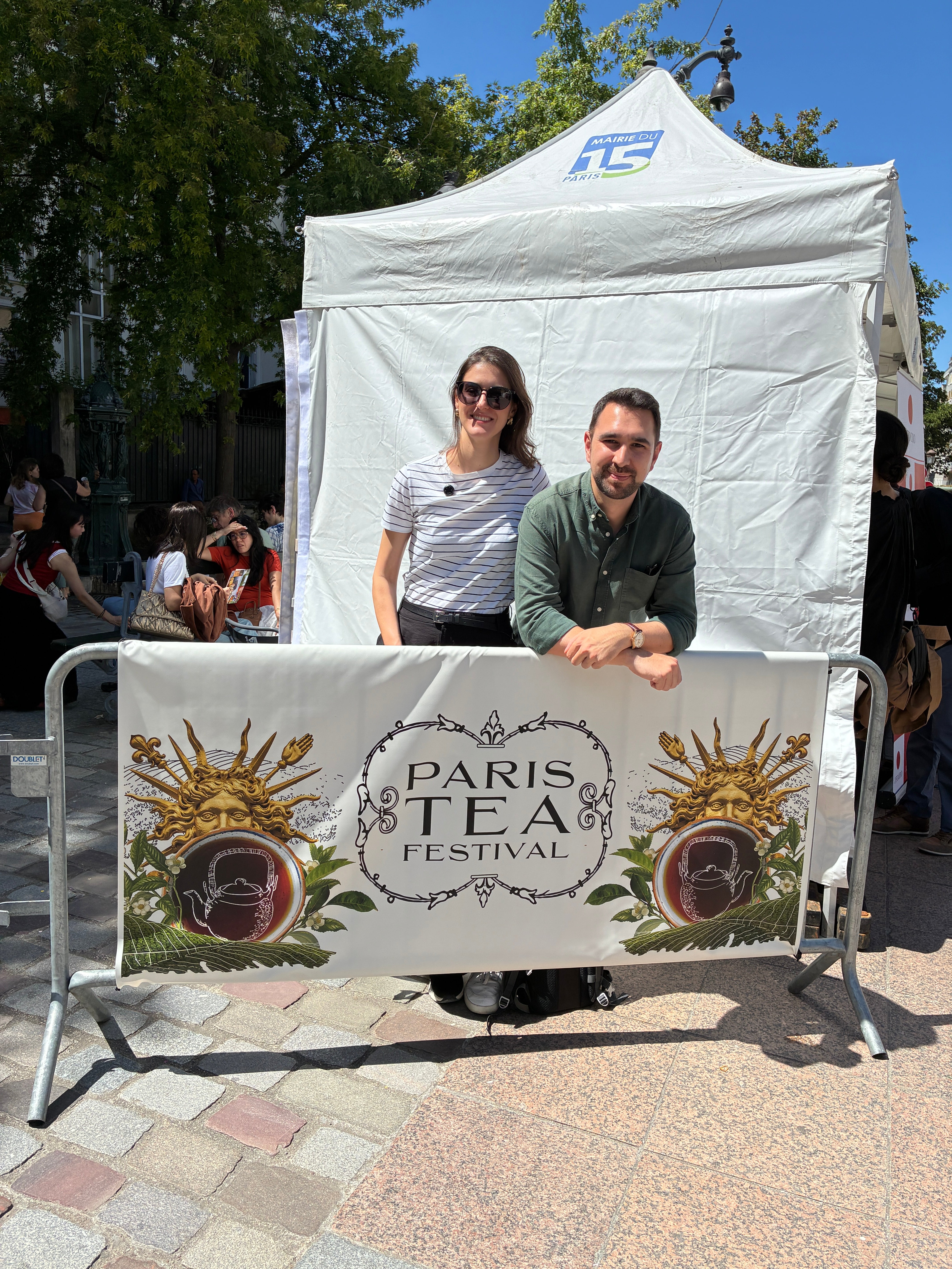 Equipo de 1001 Tés en un festival de té